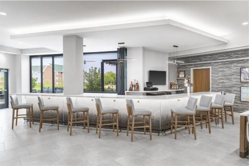 homewood suites holland
