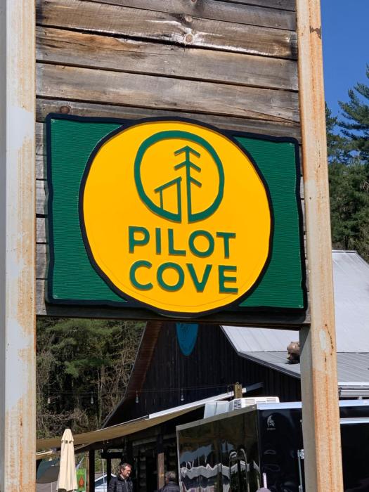 pilot cove forest lodging