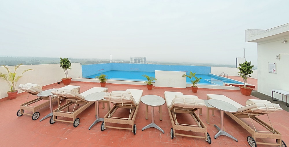 Gokulam Park Coimbatore,,4 star