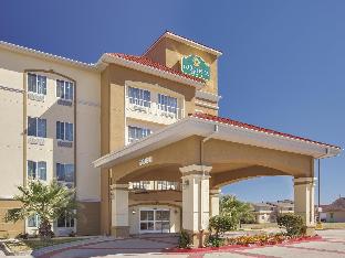 La Quinta Inn & Suites By Wyndham Corsicana,Conroe>>Angus,3 star