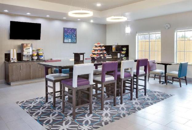 la quinta inn and suites by wyndham corsicana