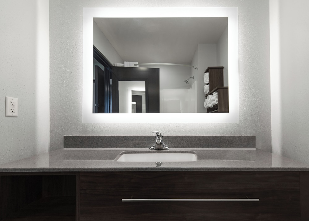 my place hotel bentonville rogers ar