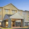 dubuque inn and suites