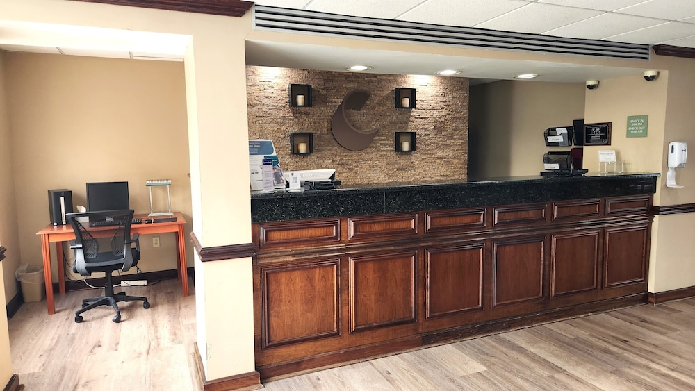 comfort inn and suites near pocono mountains