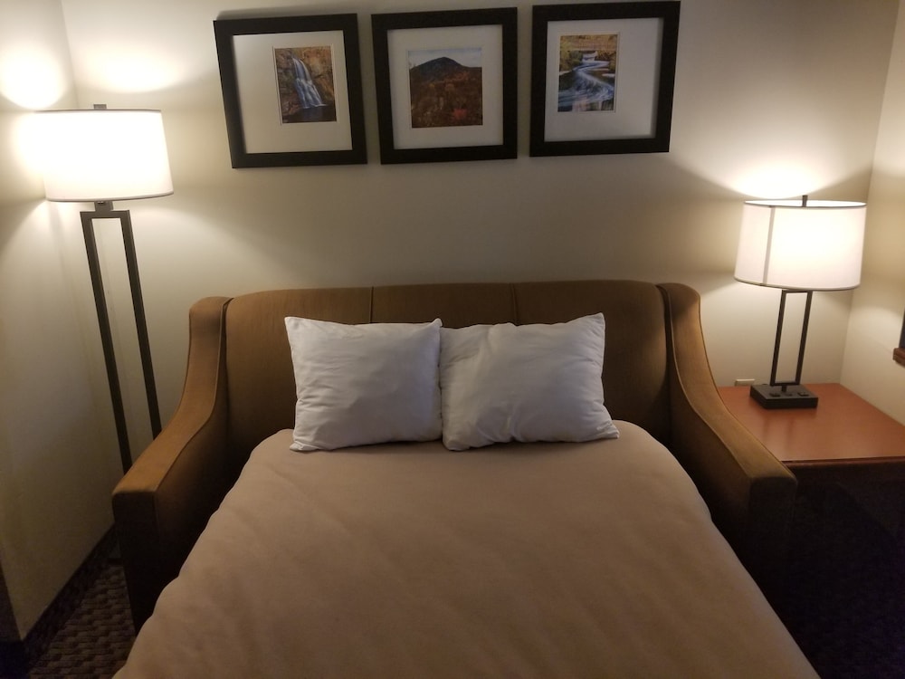 comfort inn and suites near pocono mountains