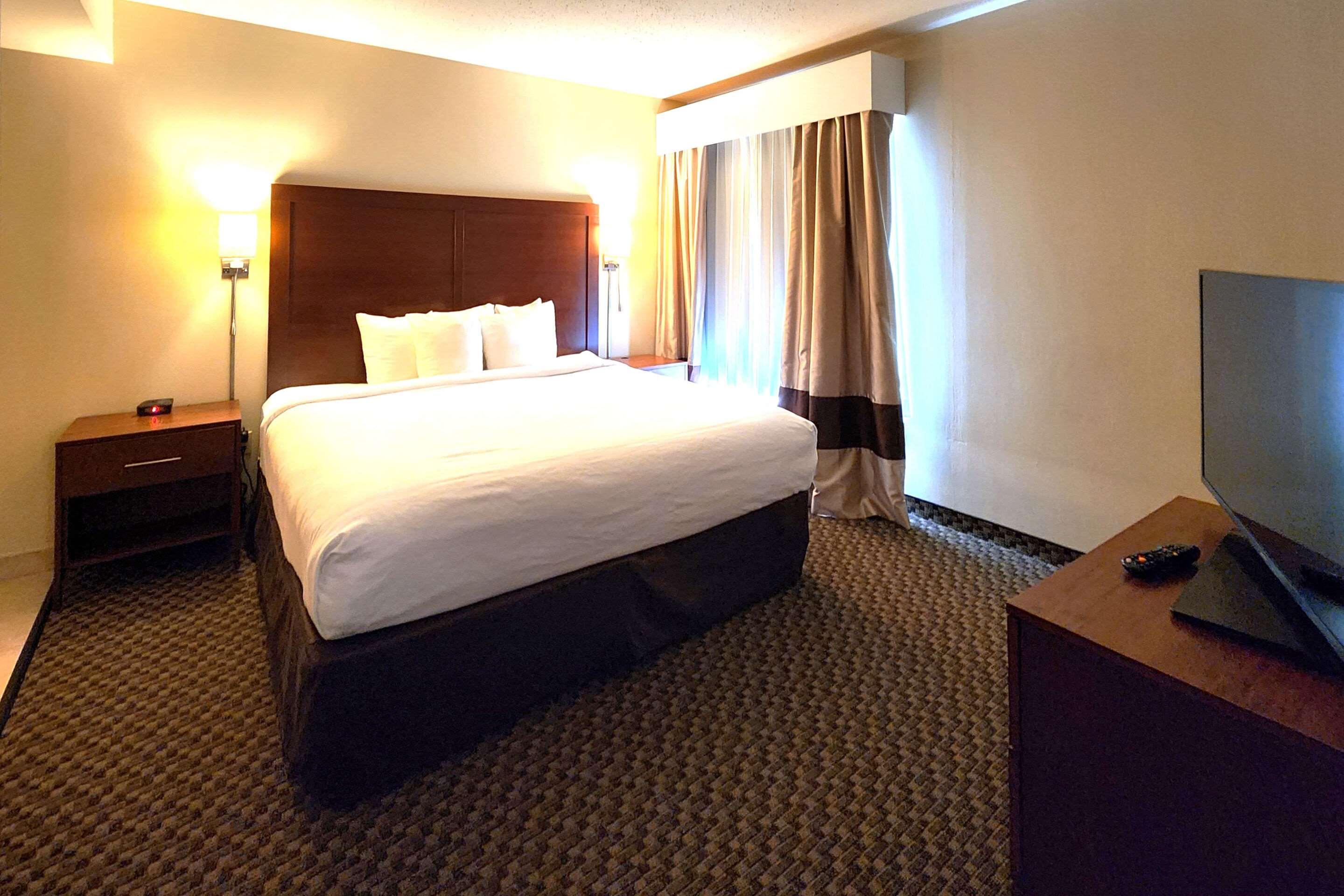 comfort inn and suites near pocono mountains
