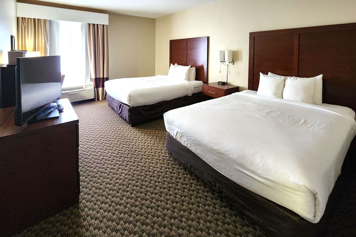 comfort inn and suites near pocono mountains