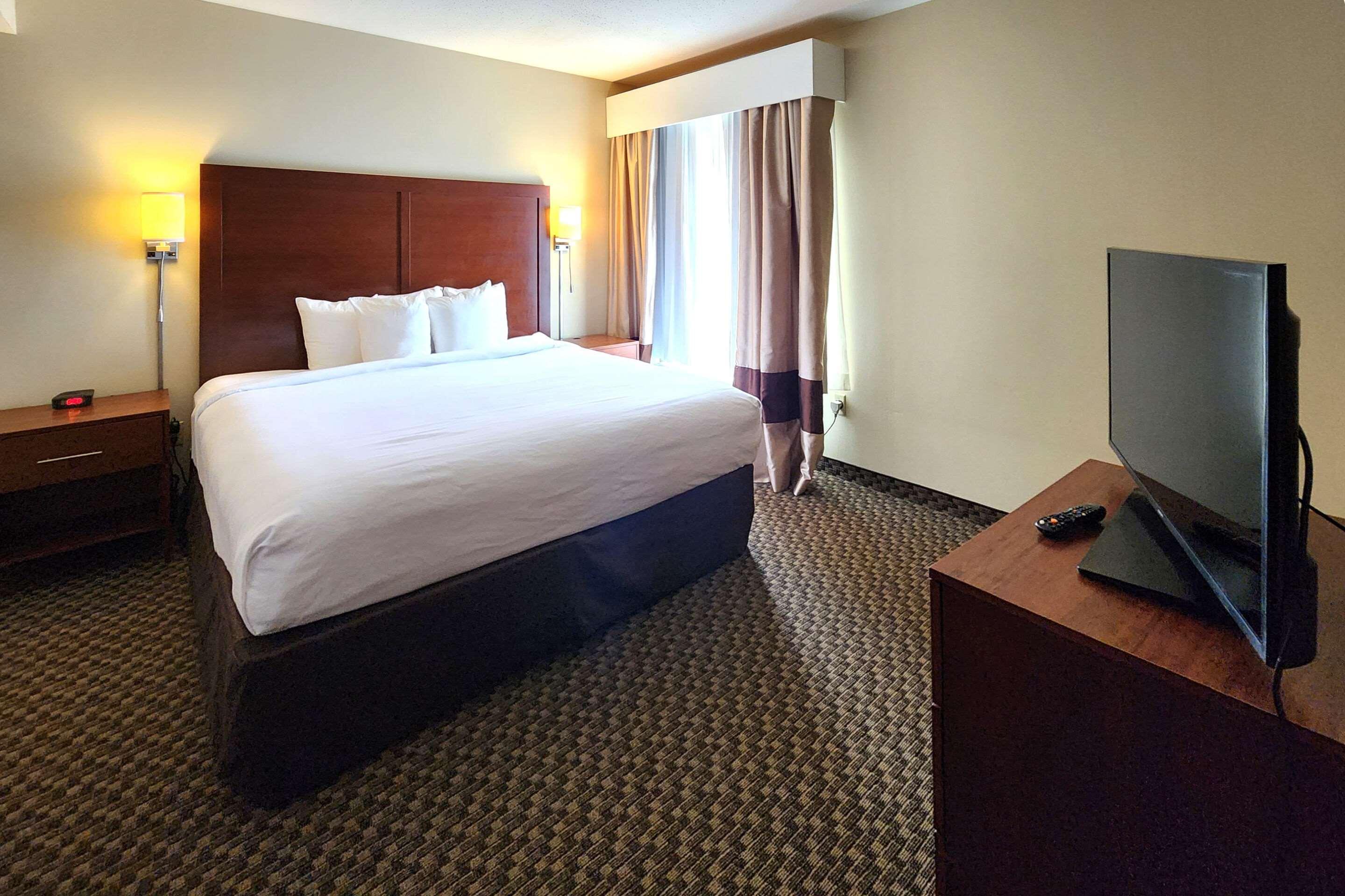 comfort inn and suites near pocono mountains