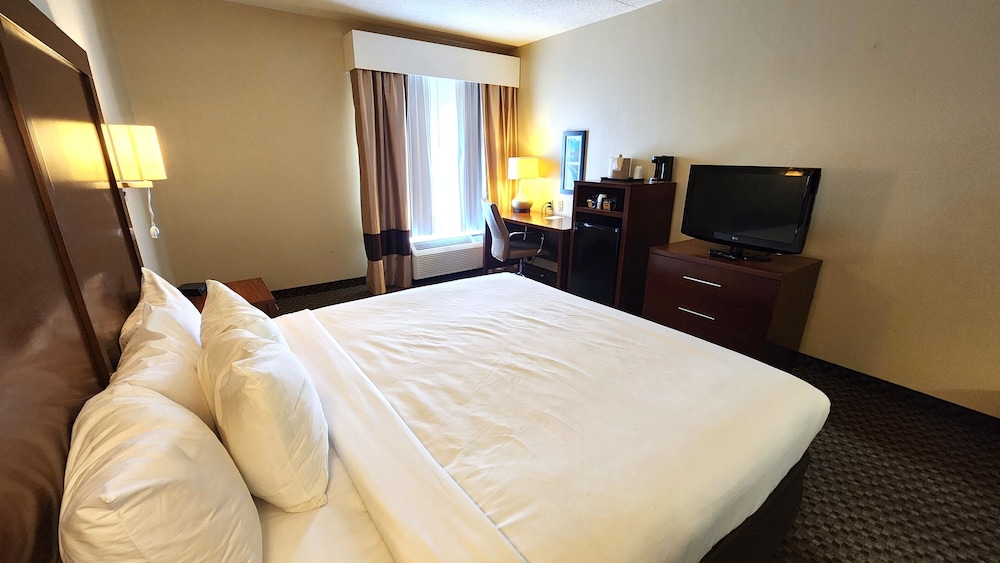 comfort inn and suites near pocono mountains