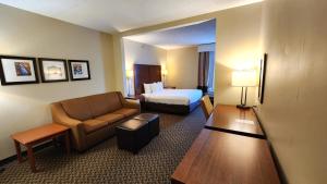 comfort inn and suites near pocono mountains