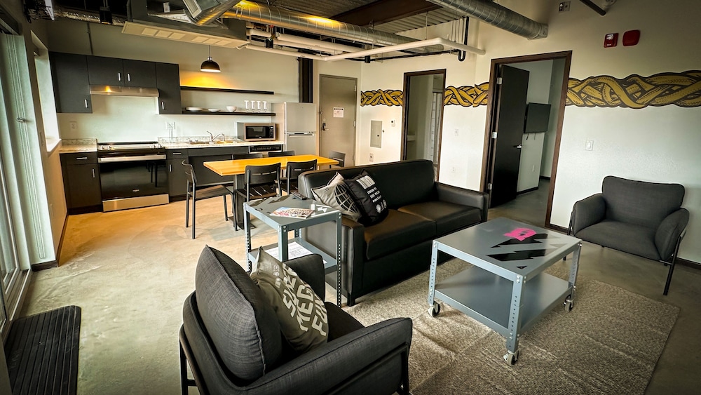 brewhalla hotel