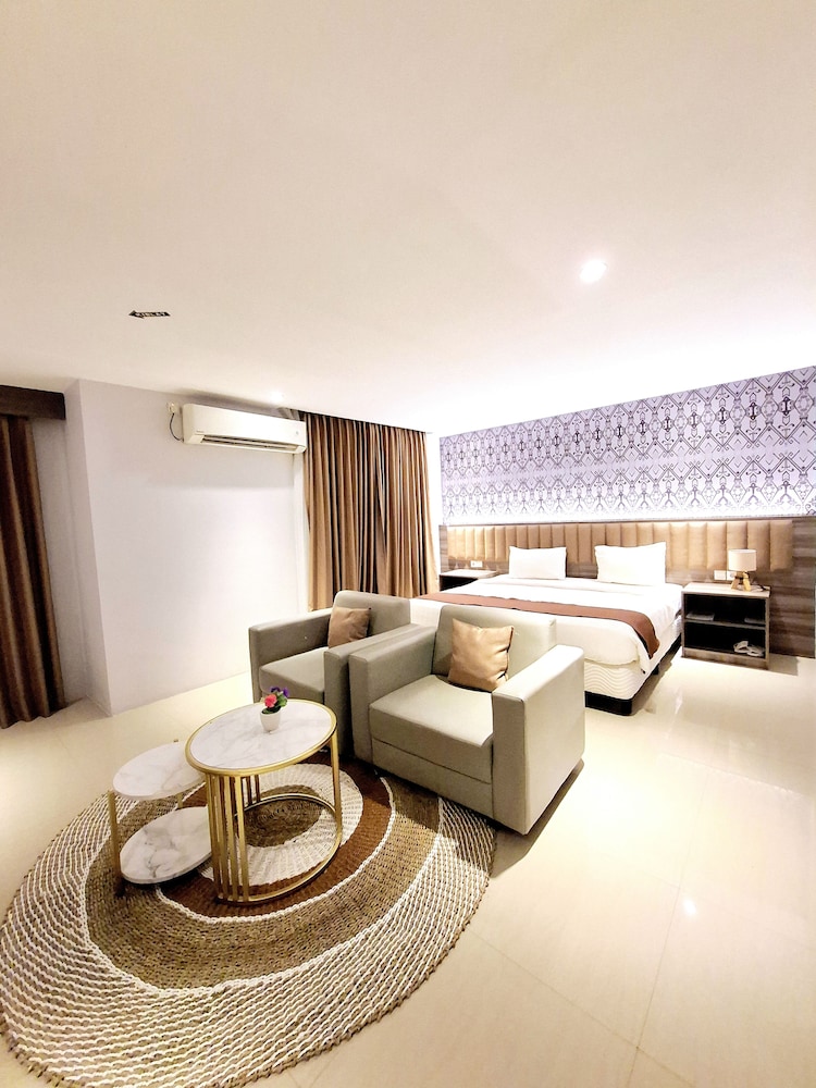 sm tower hotel and convention center berau