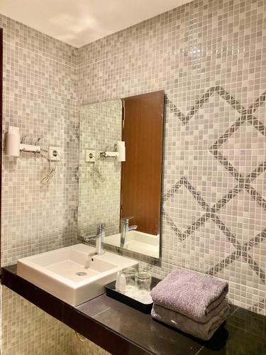 sm tower hotel and convention center berau