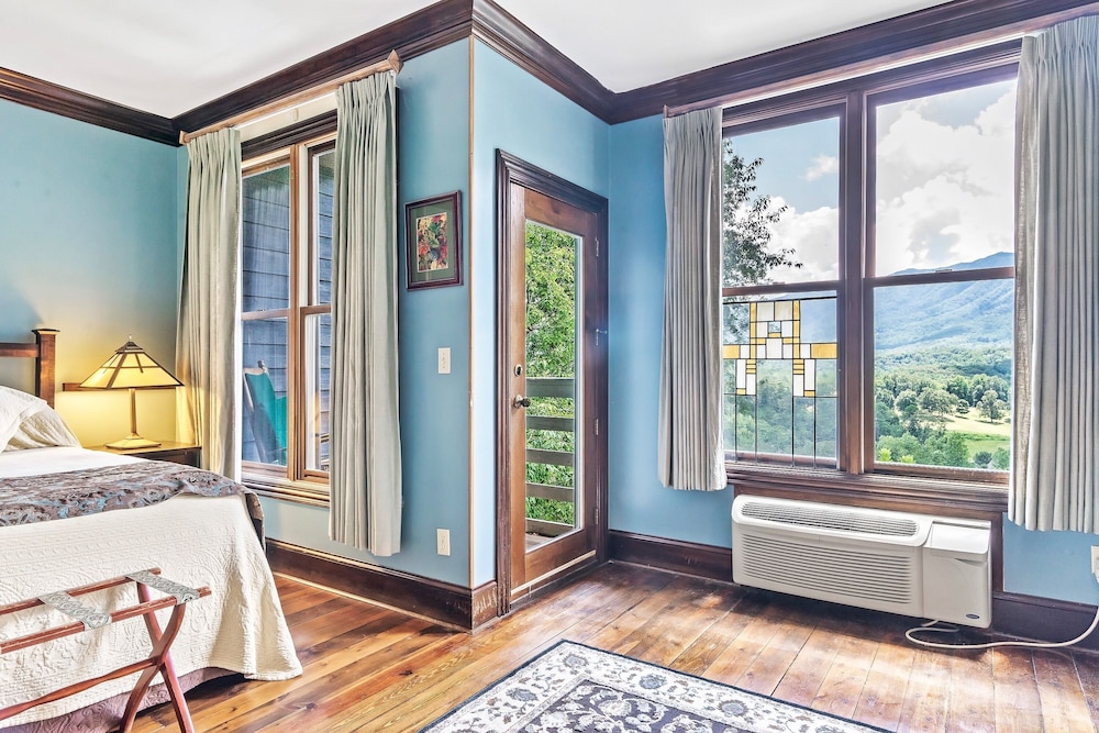 laurel valley mountain retreat