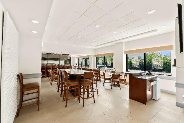 sonesta essential atlantic city west