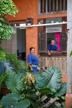 baannoi nornmuan homestay chiang mai