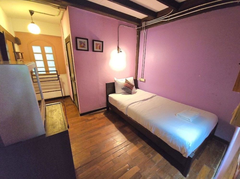mi casa thaphae chiang mai