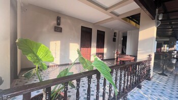 trithana boutique house