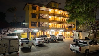 trithana boutique house