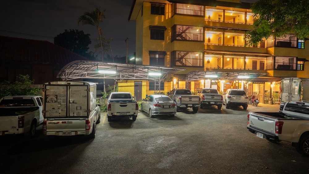 trithana boutique house