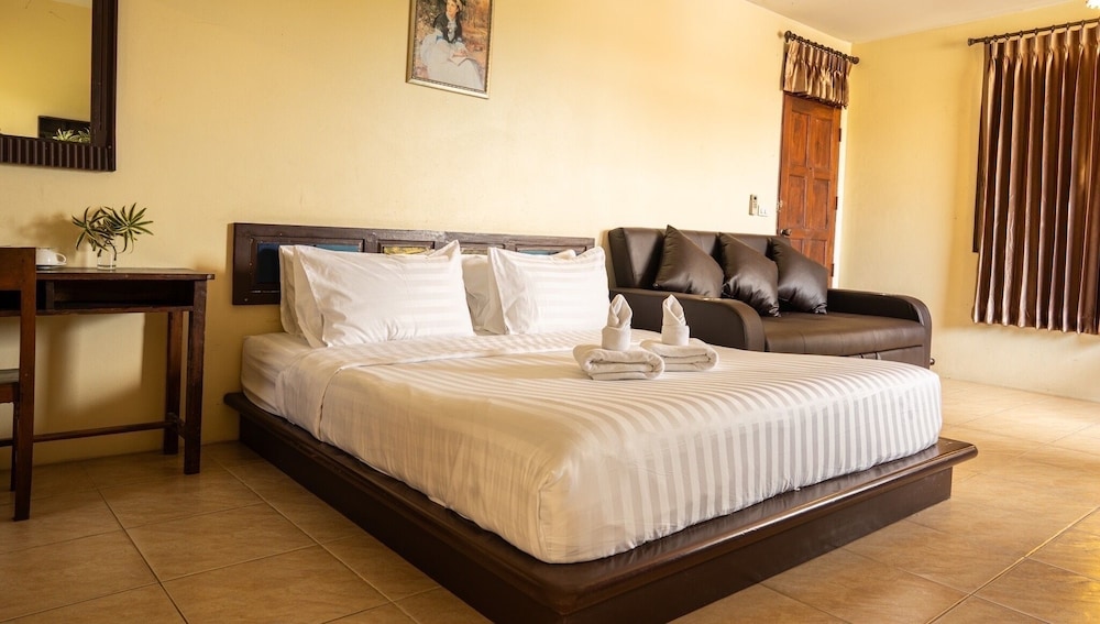 trithana boutique house