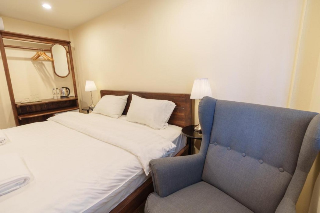 holiday cottage hotel chiang mai