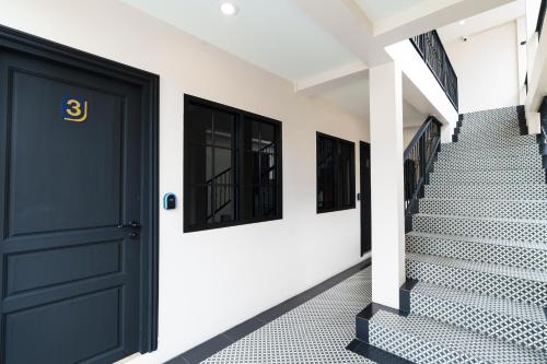 holiday cottage hotel chiang mai