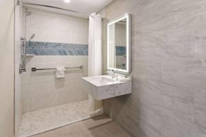 the vibes hotel trademark collection by wyndham