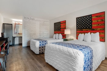 super 8 by wyndham daleville fort novosel