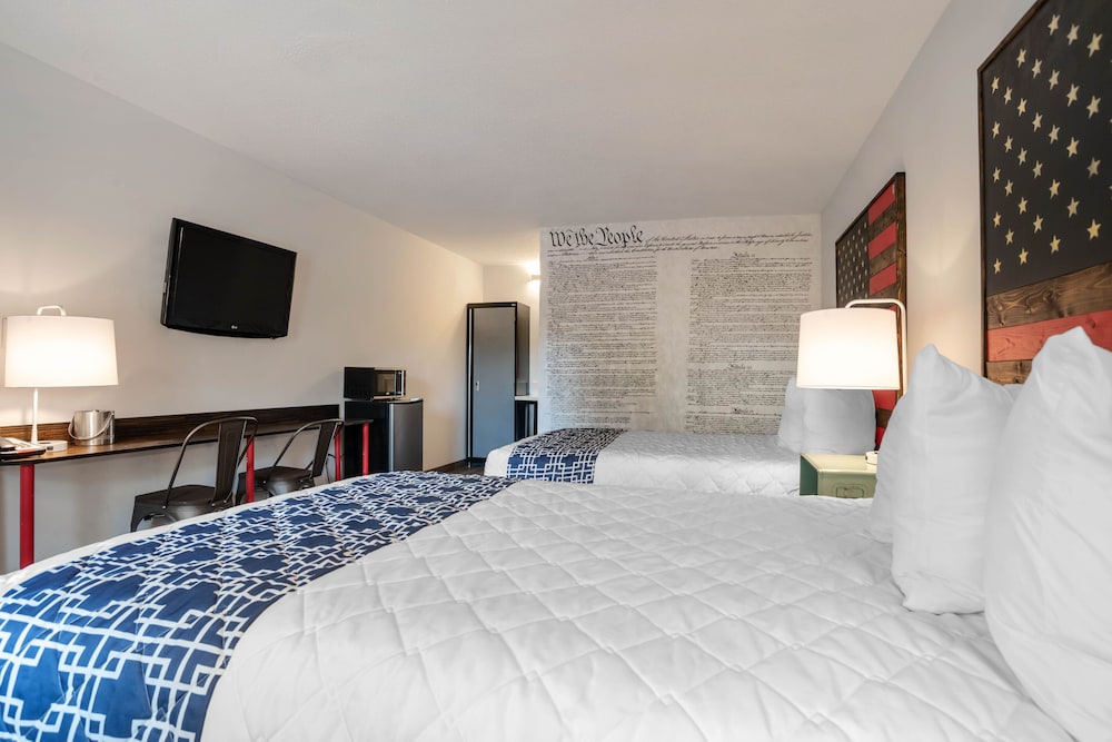 super 8 by wyndham daleville fort novosel