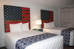 super 8 by wyndham daleville fort novosel