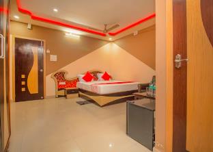 Hotel Panchadeep Bhawan Falakata,,2.5 star