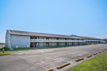 red roof inn doswell kings dominion