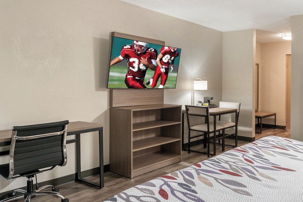 red roof inn doswell kings dominion