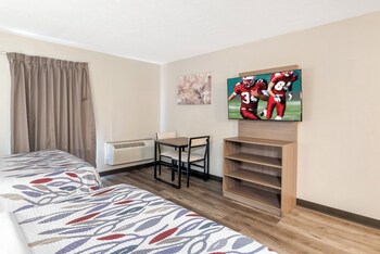 red roof inn doswell kings dominion