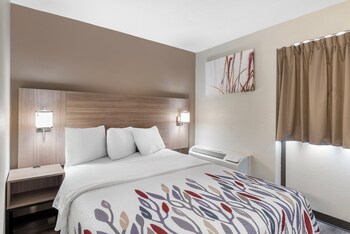 red roof inn doswell kings dominion