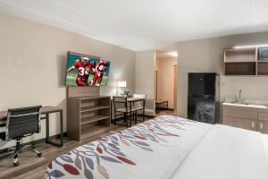 red roof inn doswell kings dominion