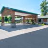 quality inn and suites munising