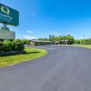 quality inn and suites munising