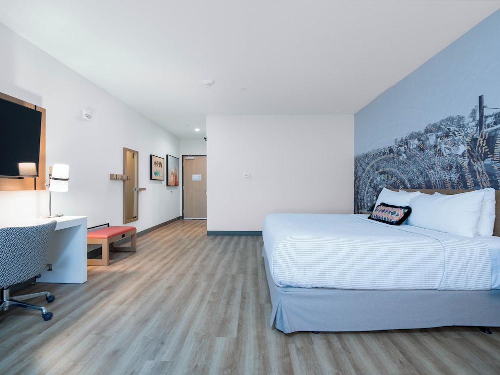 cambria hotel imperial