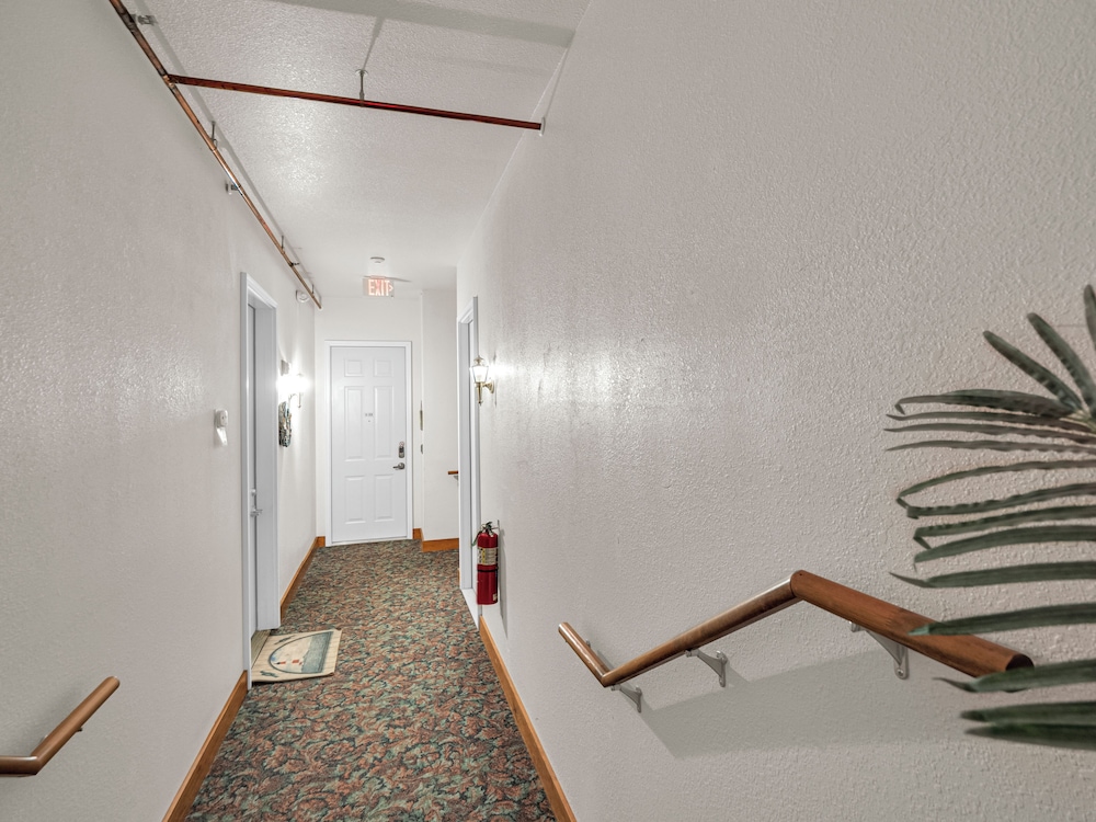 victorian inn elkhart lake wisconsin