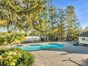 Victorian Inn Elkhart Lake Wisconsin,,4 star