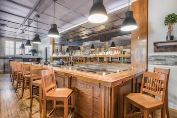 victorian inn elkhart lake wisconsin