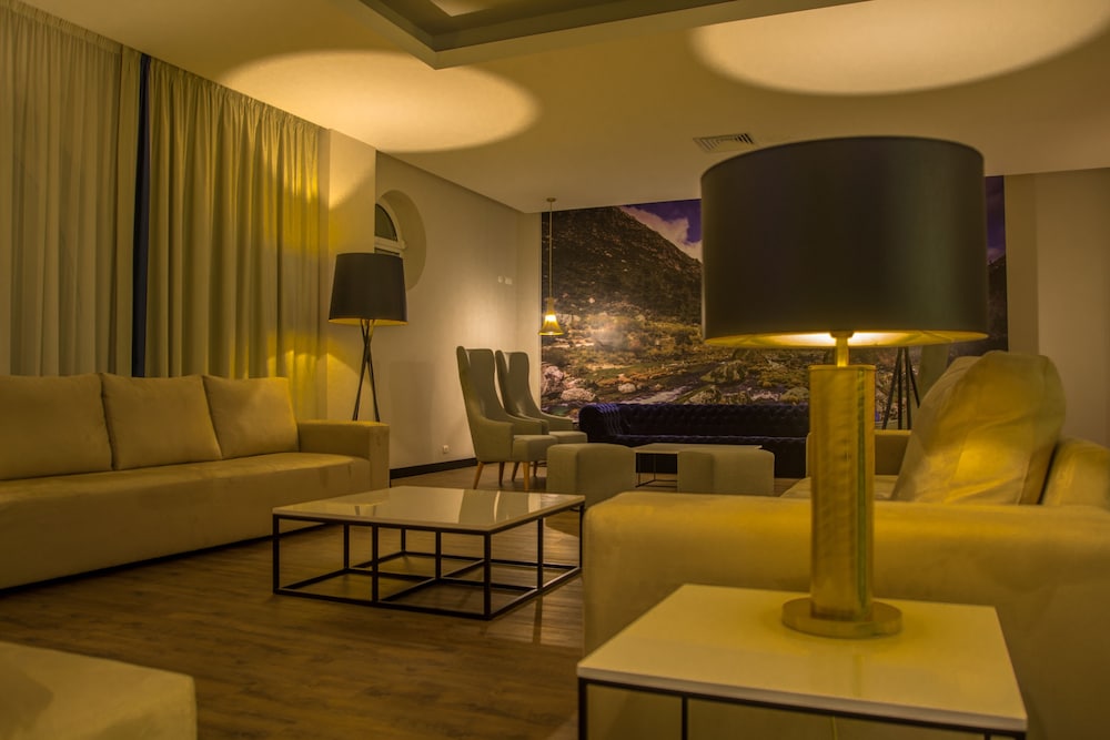 covilha dona maria affiliated by melia