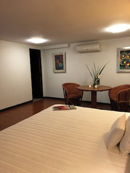 hotel ilebal cuernavaca centro