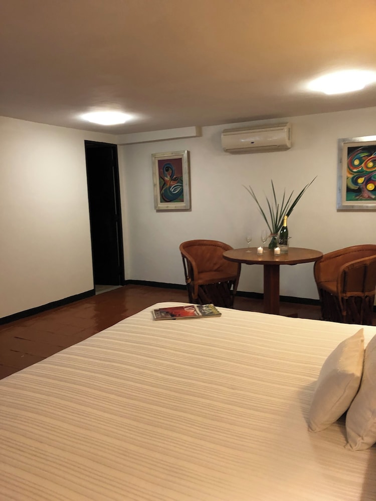 hotel ilebal cuernavaca centro