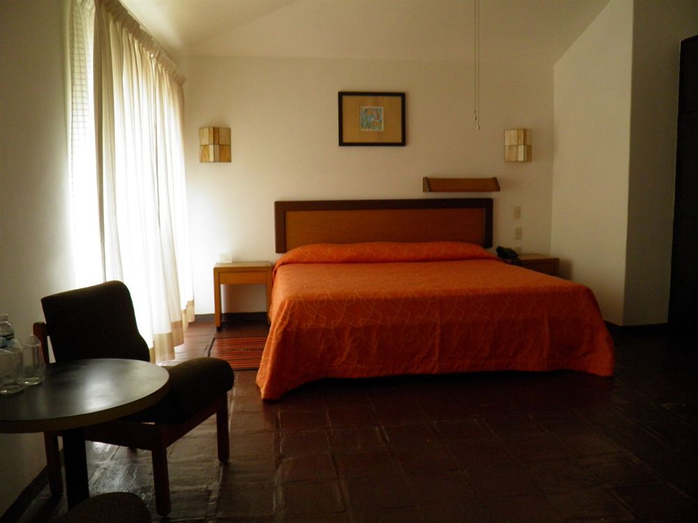 hotel ilebal cuernavaca centro