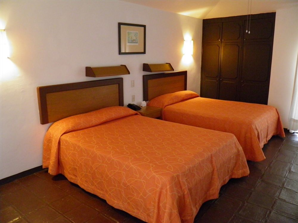 hotel ilebal cuernavaca centro