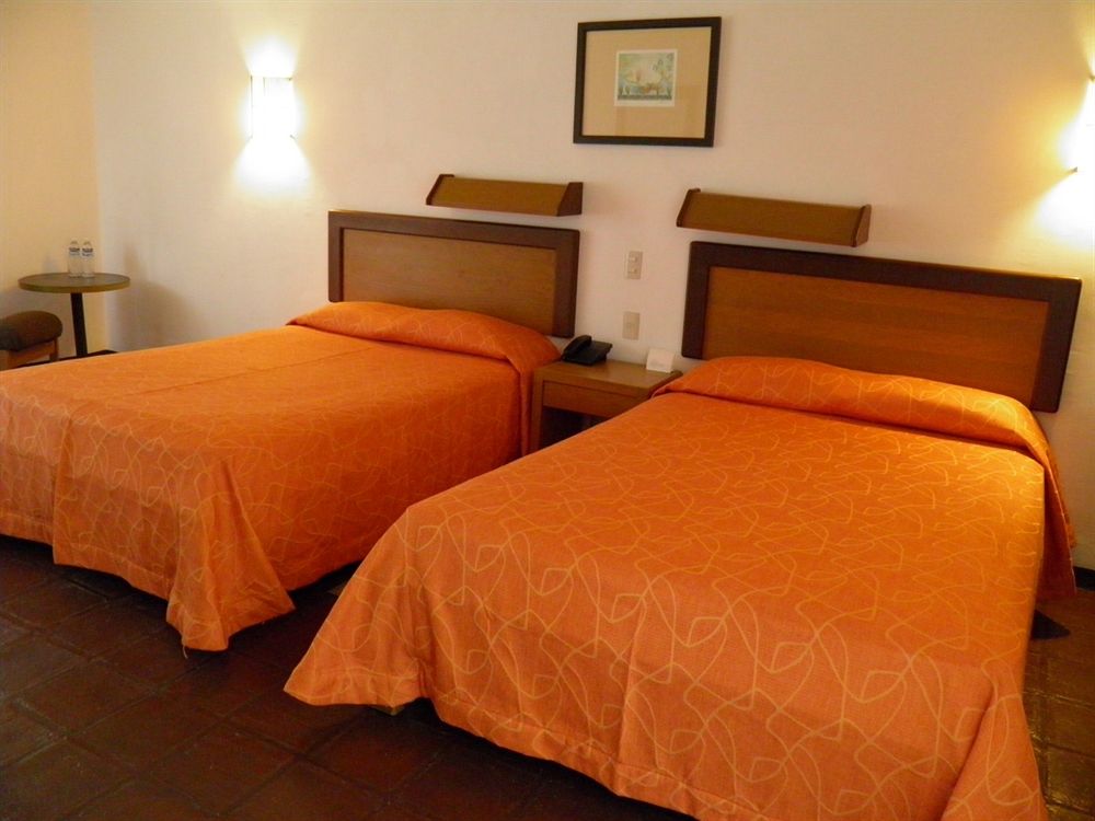 hotel ilebal cuernavaca centro