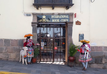 hostal international house cusco